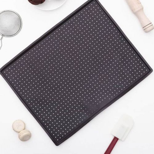 Силиконовый коврик прямоугольный, перфорированный 40*31*1см