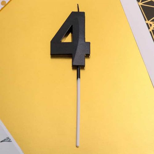 Свеча цифра "4", черная