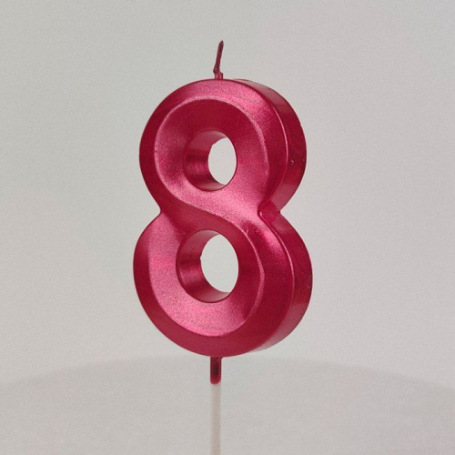 Свеча цифра "8", красная